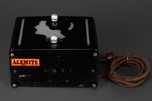Rare Stewart Warner ’Lady’s Head’ Radio R108X in Black + Silver